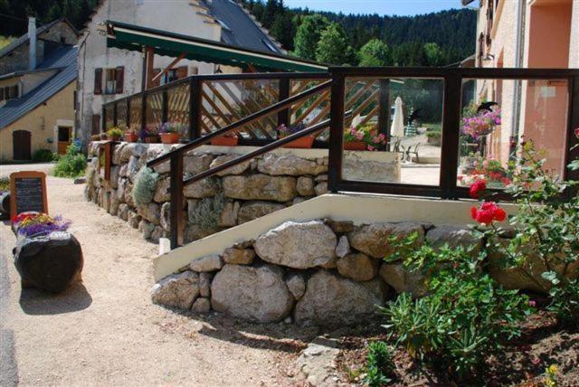 La Ferme Du Bois Barbu Hotell Villard-de-Lans Exteriör bild