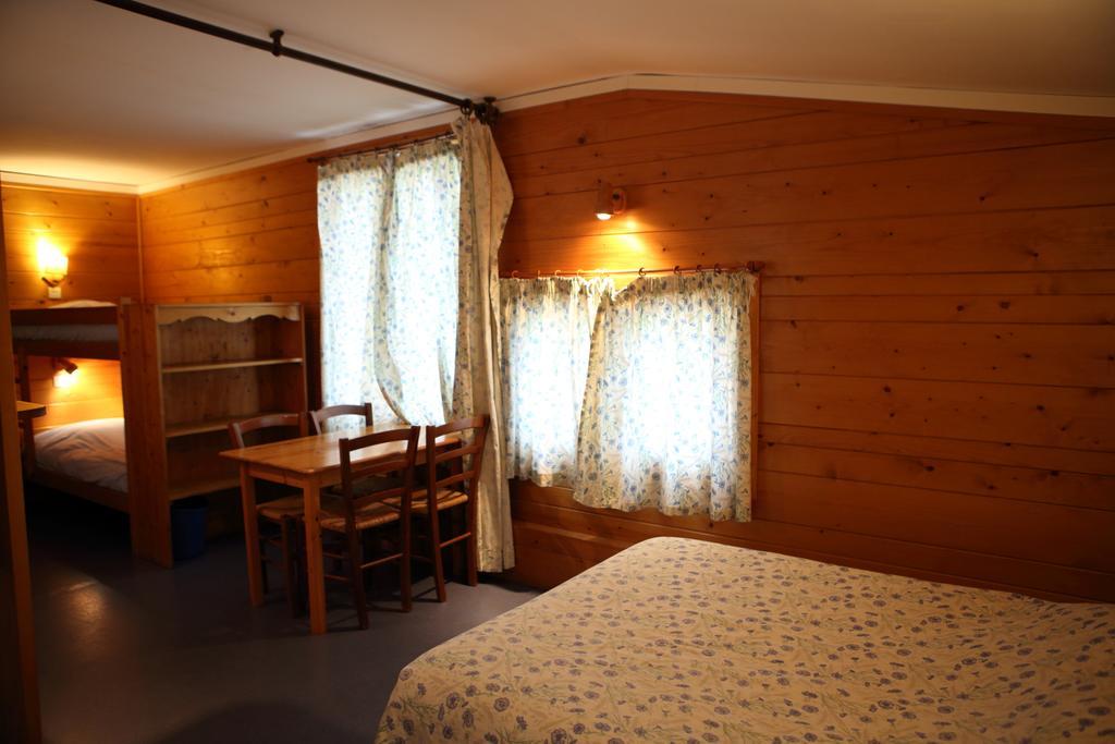 La Ferme Du Bois Barbu Hotell Villard-de-Lans Exteriör bild